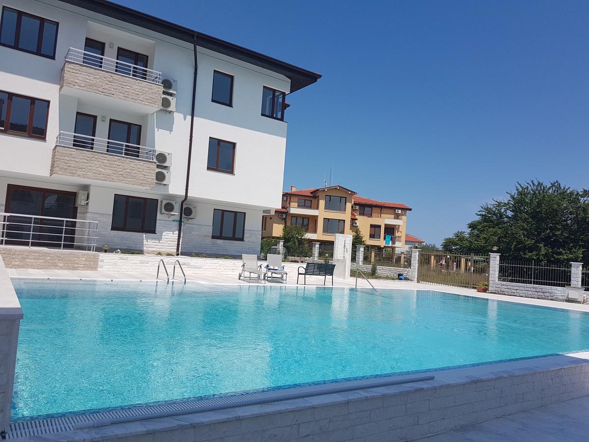 Emerald Hills Aparthotel Sozopol Exterior foto